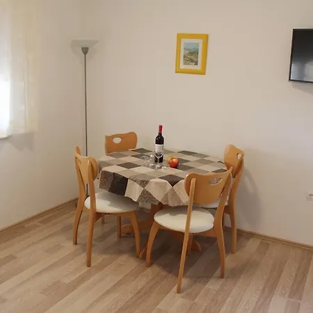 Apartment In Starigrad-Paklenica 6784 Стариград-Пакленица