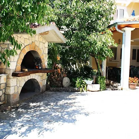 Apartment In Starigrad-Paklenica 6784 Стариград-Пакленица